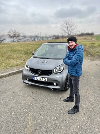 CarPool a Jana Jáčová z UOL Účetnictví, Smart Brabus, BMW M4