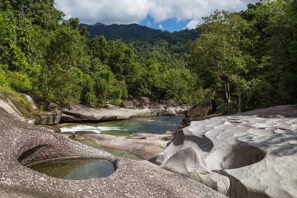 5 Day Cairns Itinerary: Great Barrier Reef & Beyond