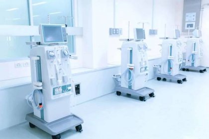 zařízení dialyzační stroje - dialýzy lékařským zákrokem - stock snímky, obrázky a fotky