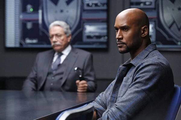 Agenti S.H.I.E.L.D. - Láska za časů Hydry - Z filmu - Henry Simmons