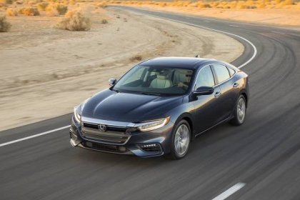 Honda Insight 2019: luxusní hybrid má 153 koní -