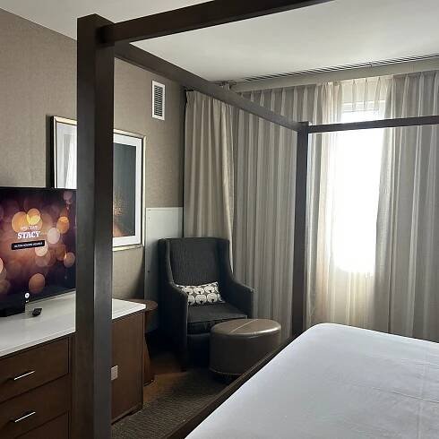 DOUBLETREE BY HILTON HOTEL READING - Updated 2025 Prices & Reviews (PA)