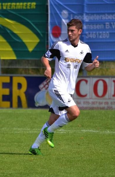 Ben Davies (footballer, born 1993) - Wikipedia