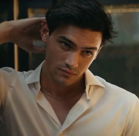 Pin by Sarah 💕 on Quick Saves in 2025 | Hot actors, Ideal boyfriend, Gabriel