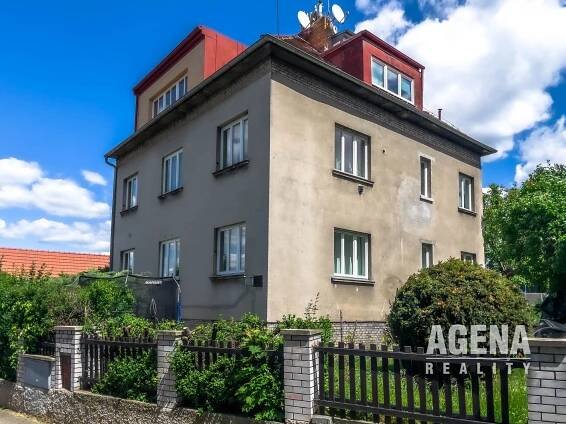 Pronájem slunného bytu 3+1, 76 m2 v žádané lokalitě, Na Ořechovce, Praha 6 - Střešovice