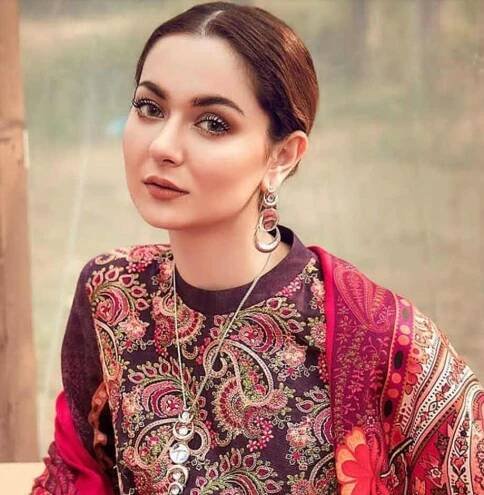 Hania Aamir Pics