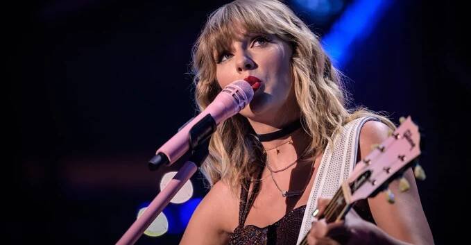 Taylor Swift vydala po dvou letech nové album. Hned skočilo na první příčku iTunes - Echo24.cz