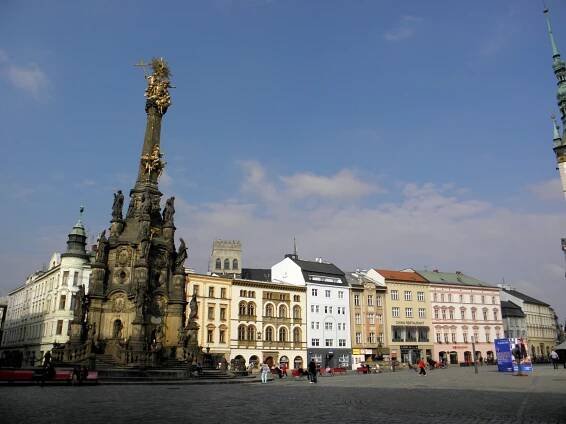 Letních předzahrádek v centru Olomouce každým rokem přibývá