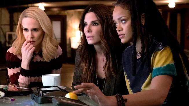The 10 Best 'Squad Coms' Every Woman Needs in Her Life