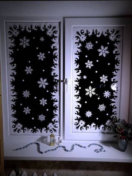 Winter Window Decoration Ideas