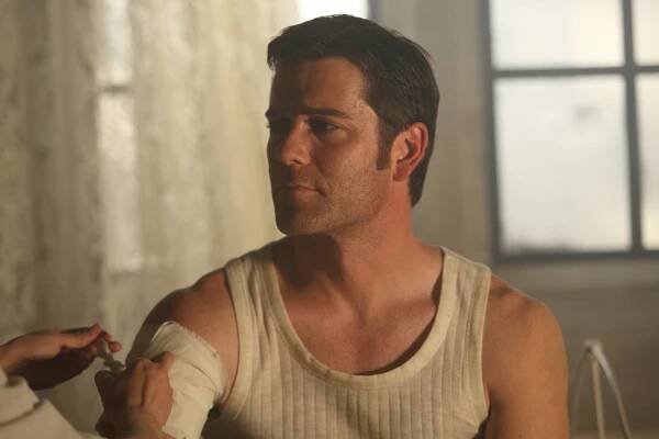 Případy detektiva Murdocha - Murdochova totožnost - Z filmu - Yannick Bisson