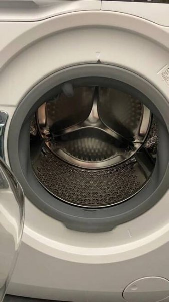 Recenze top pračky AEG L9FEC49SC | Covybrat.cz