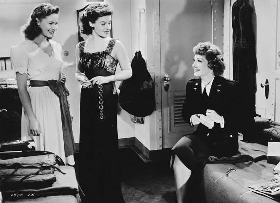 Bílá legie - Z filmu - Barbara Britton, Paulette Goddard, Claudette Colbert