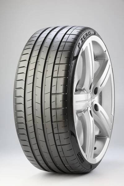 Pirelli P-ZERO(PZ4) I* XL 255/45 R18 103Y XL