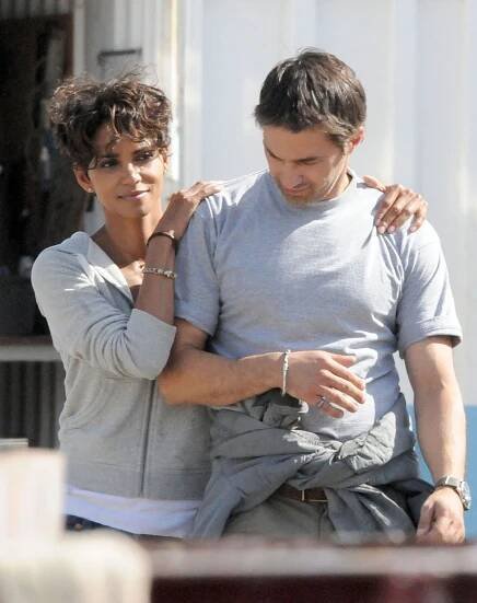 Halle Berry si ve Francii vzala Oliviera Martineze
