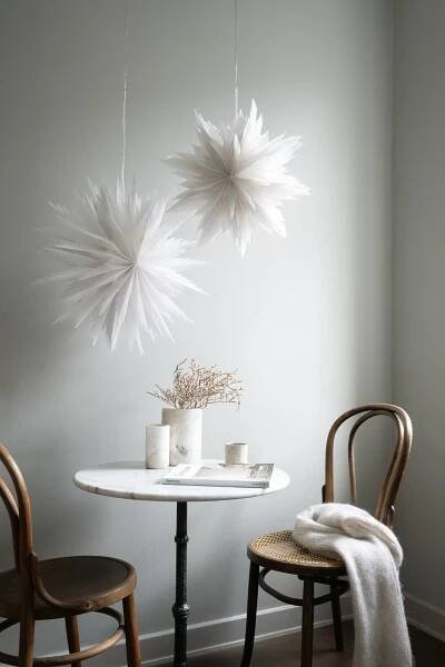 Závěsná svítící hvězda Liz White 50 cm