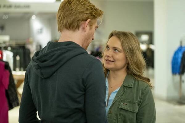 Utíkej - F**k - Z filmu - Merritt Wever