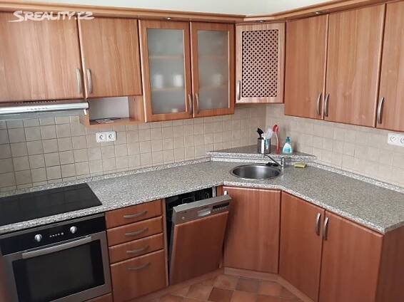 Pronájem Byt 3+1, Nádražní, Pacov