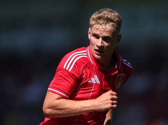 Nottingham Forest's Zach Abbott on pestering Milenkovic, facing City and a valuable parking spot