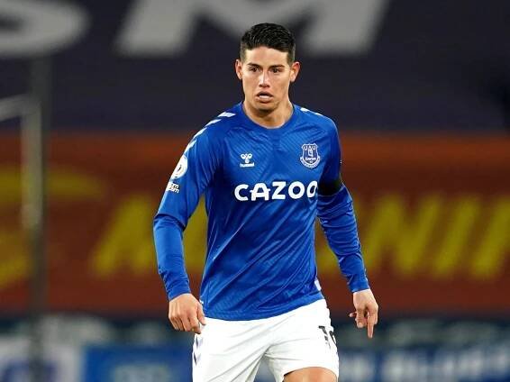 Rafael Benitez tight-lipped over futures of James Rodriguez and Moise Kean