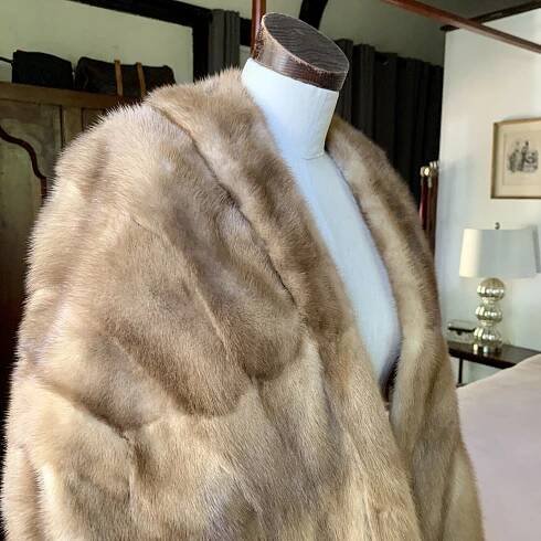 WILLIAM ROSENDORF Mink Fur Stole Wrap