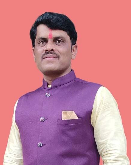 Teacher. Vishal Babru Manale