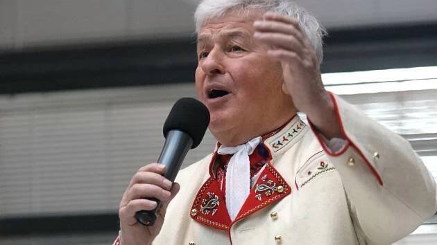 Černý, Šmukař, Michlovský. Osobnosti z jihu Moravy, které vyznamenal Zeman