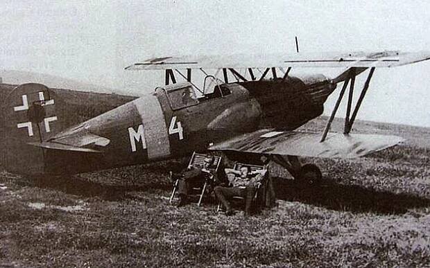 Avia B.534 byla zastaralá už v době Mnichova, ale bojovala ještě v roce 1944 - iDNES.cz