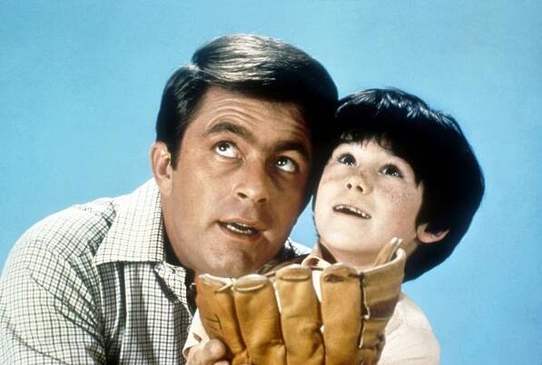 Bill Bixby and Brandon Cruz