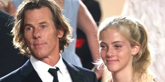 Julia Roberts' daughter, Hazel Moder, makes red carpet splash with her dad