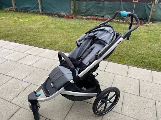Thule Urban Glide 2 Dark Shadow 2020