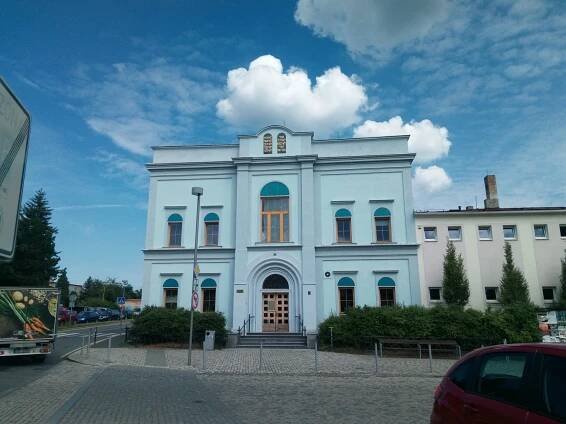 Nová synagoga Dobříš | Databáze domů s historií