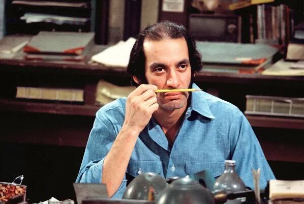 Gregory Sierra, 83, Actor Known for His Sitcom Work, Is Dead - The New York Times