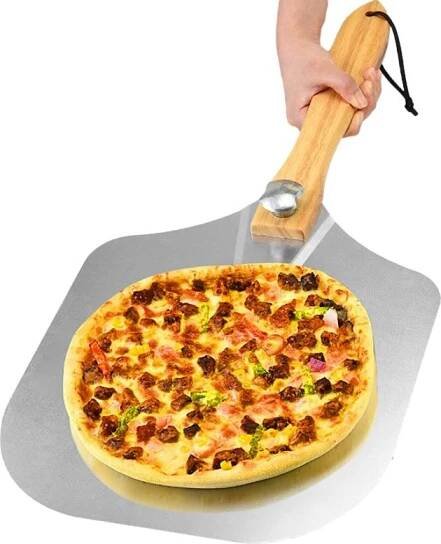 hliníková lopata na pizzu 63,5 cm so skladacou drevenou rukoväťou