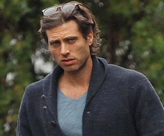 Brad Falchuk - Bio, Facts, Family Life of Director
