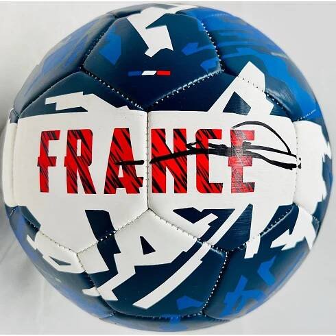 Zinedine Zidane Signed Soccer Ball France Real Madrid Beckett BAS Witnessed