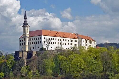 Bedřich František z Thun-Hohensteinu – Wikipedie