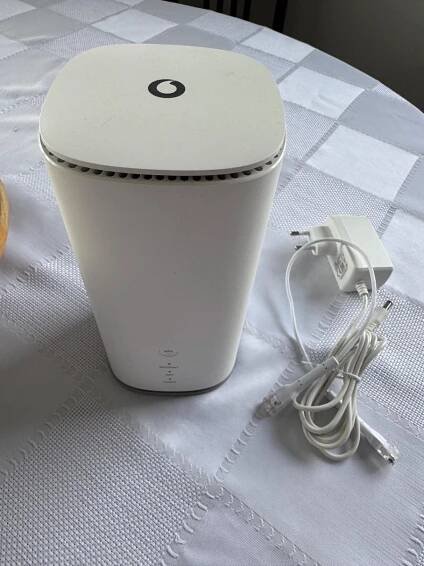 Vodafone GigaCube 5G modem