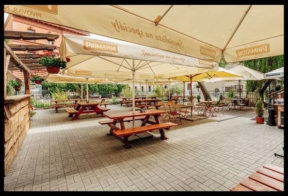 Restaurace U Děravýho kotle - Hradec Králové | Restaurace blízko mě | Zamluvit nyní