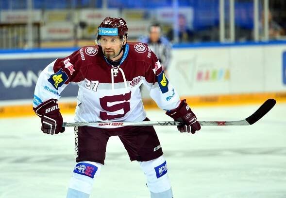 Rošády v hokejové Spartě: Dvě posily přišly, Netík odešel!