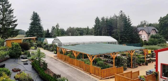 Pohled na část areálu zahradnictví