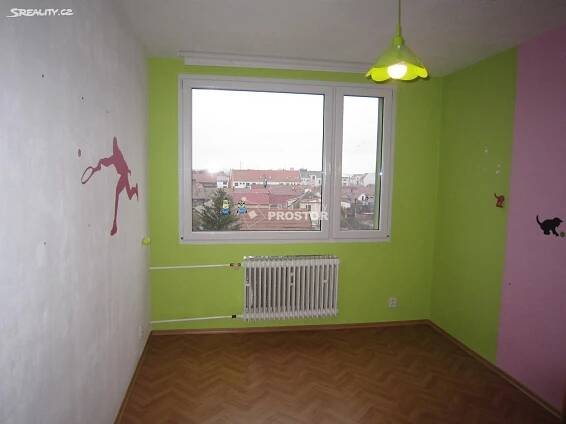 Pronájem Byt 3+1, Bezručova, Městec Králové