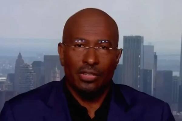 ‘Heartbroken’ Van Jones breaks down on CNN over Biden news