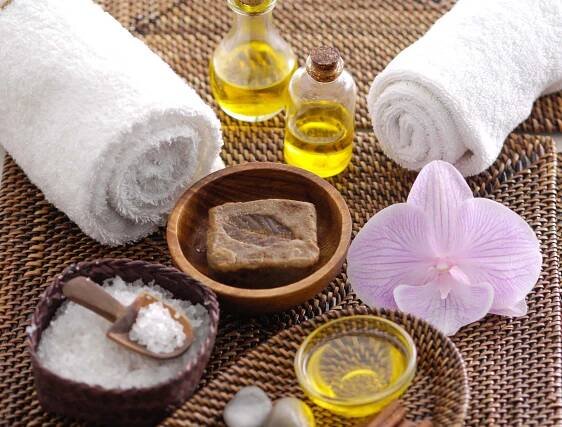 Penny-wise tips to enjoying spa days at home all year - Mumenough