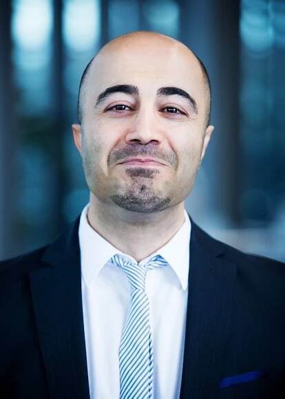 Gregory B. Waldis Potraitfotografie Berlin - Portraits von VOLKAN HAN