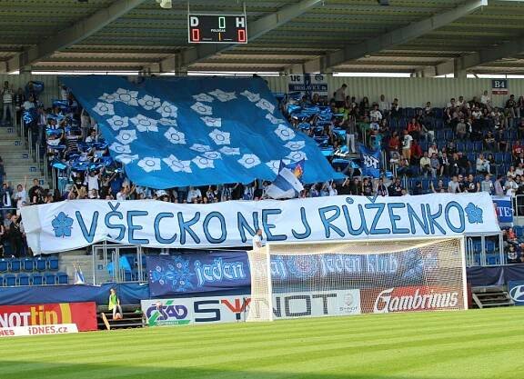 Fotbalové slavnosti vína se nekonaly, Slovácko s Libercem padlo