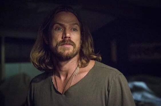 Jason Lewis