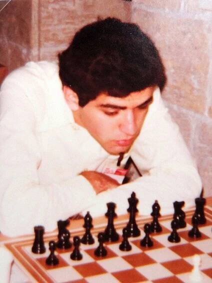 Garri Kasparov - Wikipedia