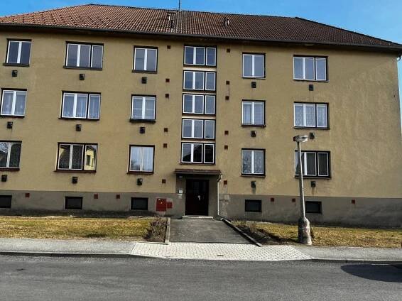 Prodej bytu 3+1 72 m², Za Branou, Pacov, Kraj Vysočina