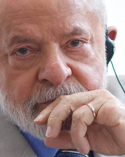 Brazil's Lula leaves hospital after hip surgery